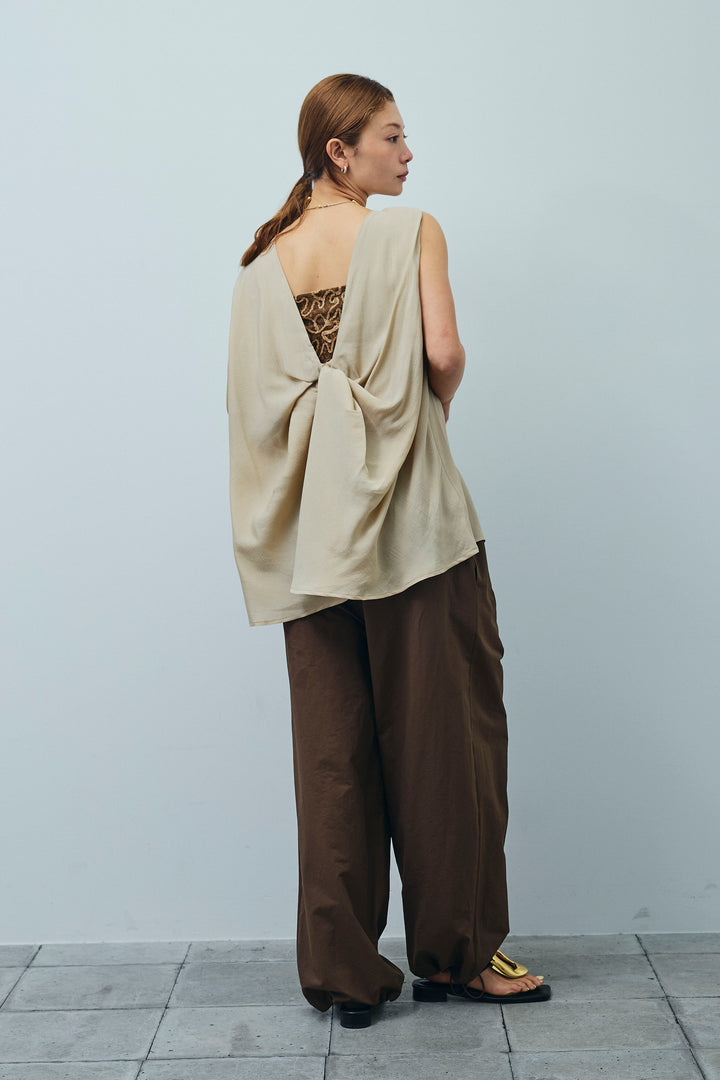 [予約/SET]シアーバックツイストノースリトップス+コード刺繍ベロアキャミ+裾ドロストナイロンパンツ(3set)