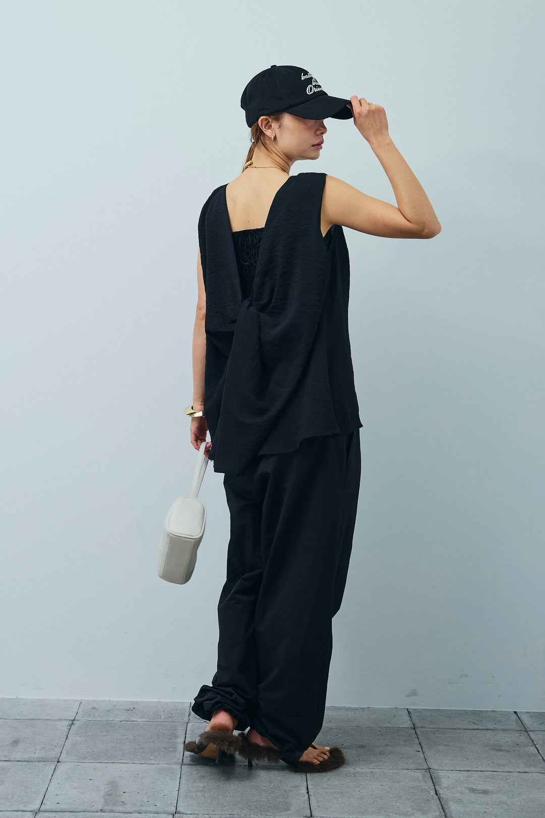 [予約/SET]シアーバックツイストノースリトップス+コード刺繍ベロアキャミ(2set)