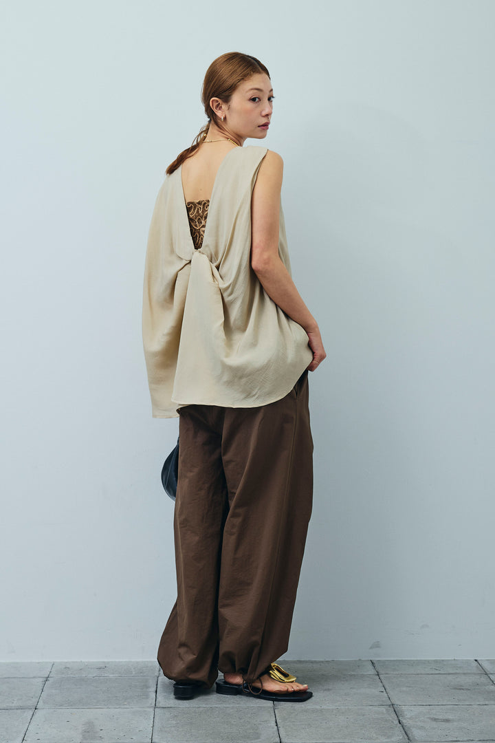 [予約/SET]シアーバックツイストノースリトップス+コード刺繍ベロアキャミ+裾ドロストナイロンパンツ(3set)