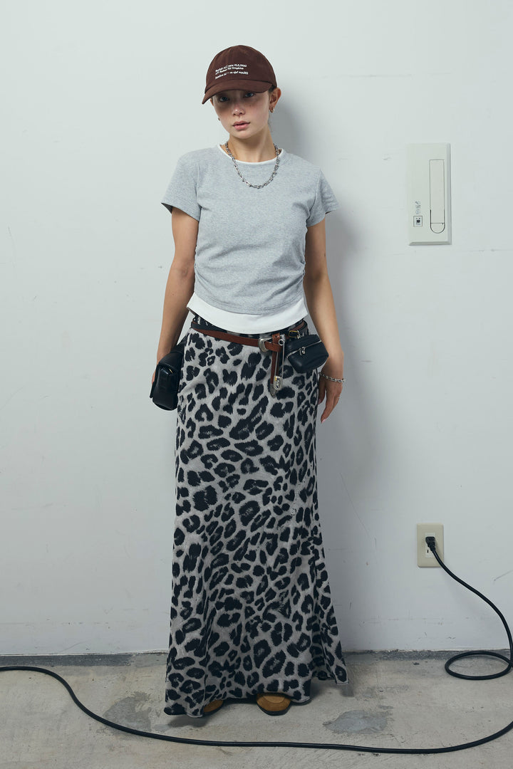 [予約/SET]サイドシャーリングレイヤードTシャツ+レオパードナロースカート(2set)