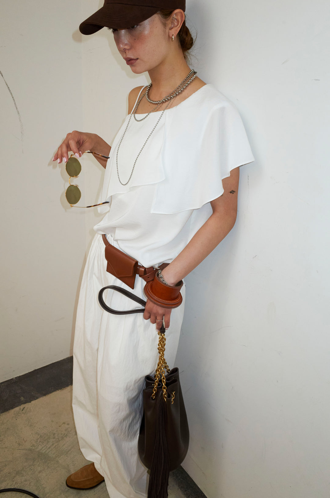 [予約/SET]アシメブラウス+裾ドロストナイロンパンツ(2set)