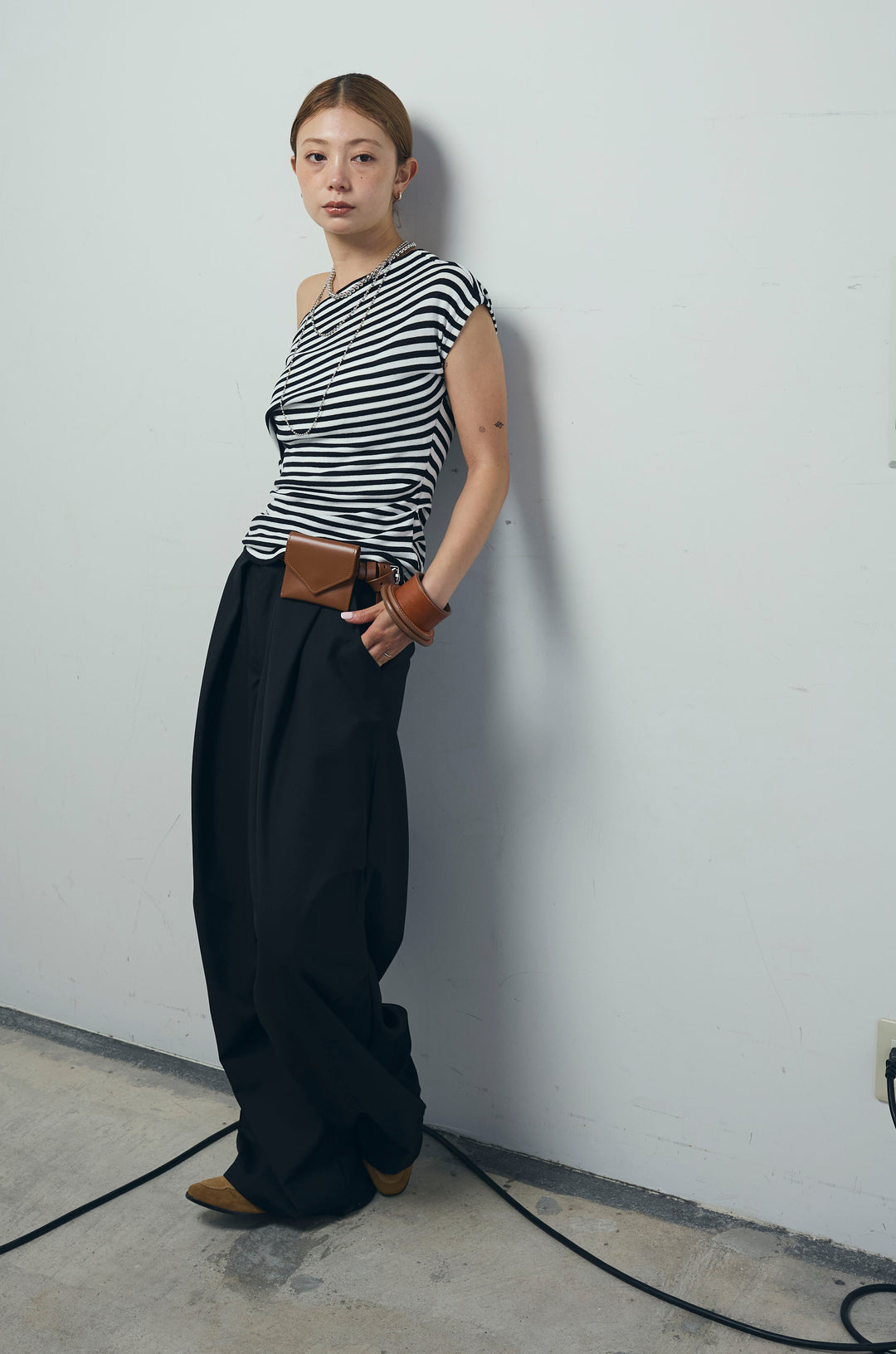 [予約/SET]アシメギャザーオフショルPO+デザインタックパンツ(2set)