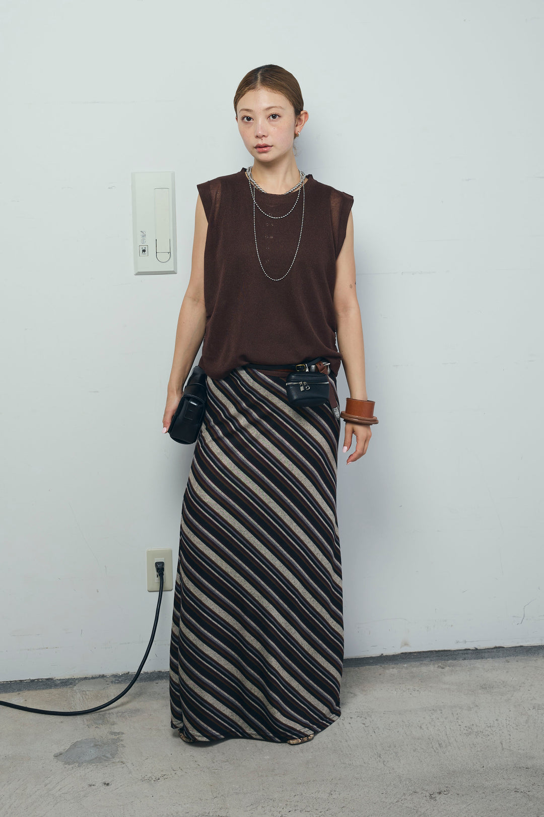 [予約/SET]リネン混ギャザーシアーニット+マルチストライプナロースカート(2set)