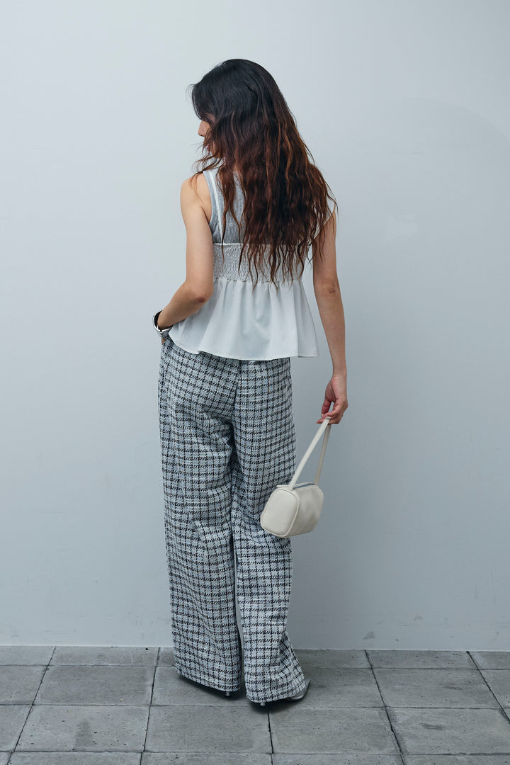 [予約/SET]アシンメトリーキャミソール+セルフカットリブヘンリーネックノースリーブトップス+サマーツイードリラックスパンツ(3set)