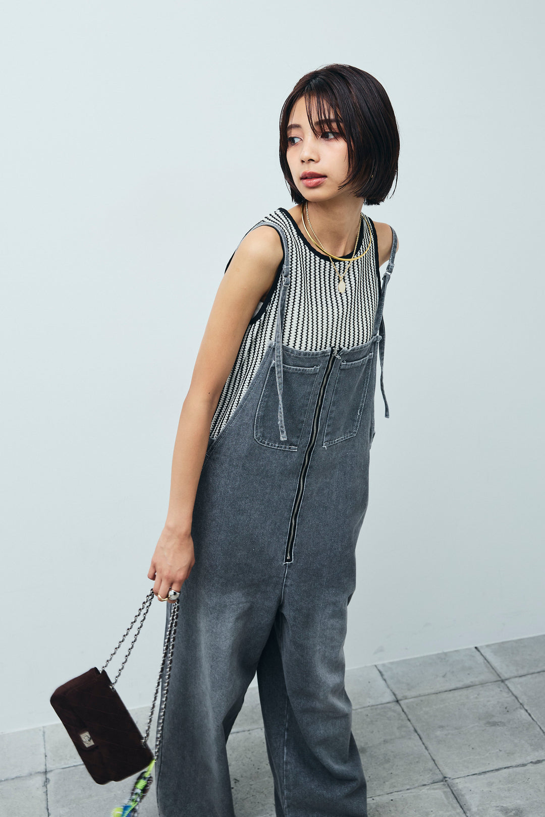 [予約]フロントジップストラップデザインデニムサロペット