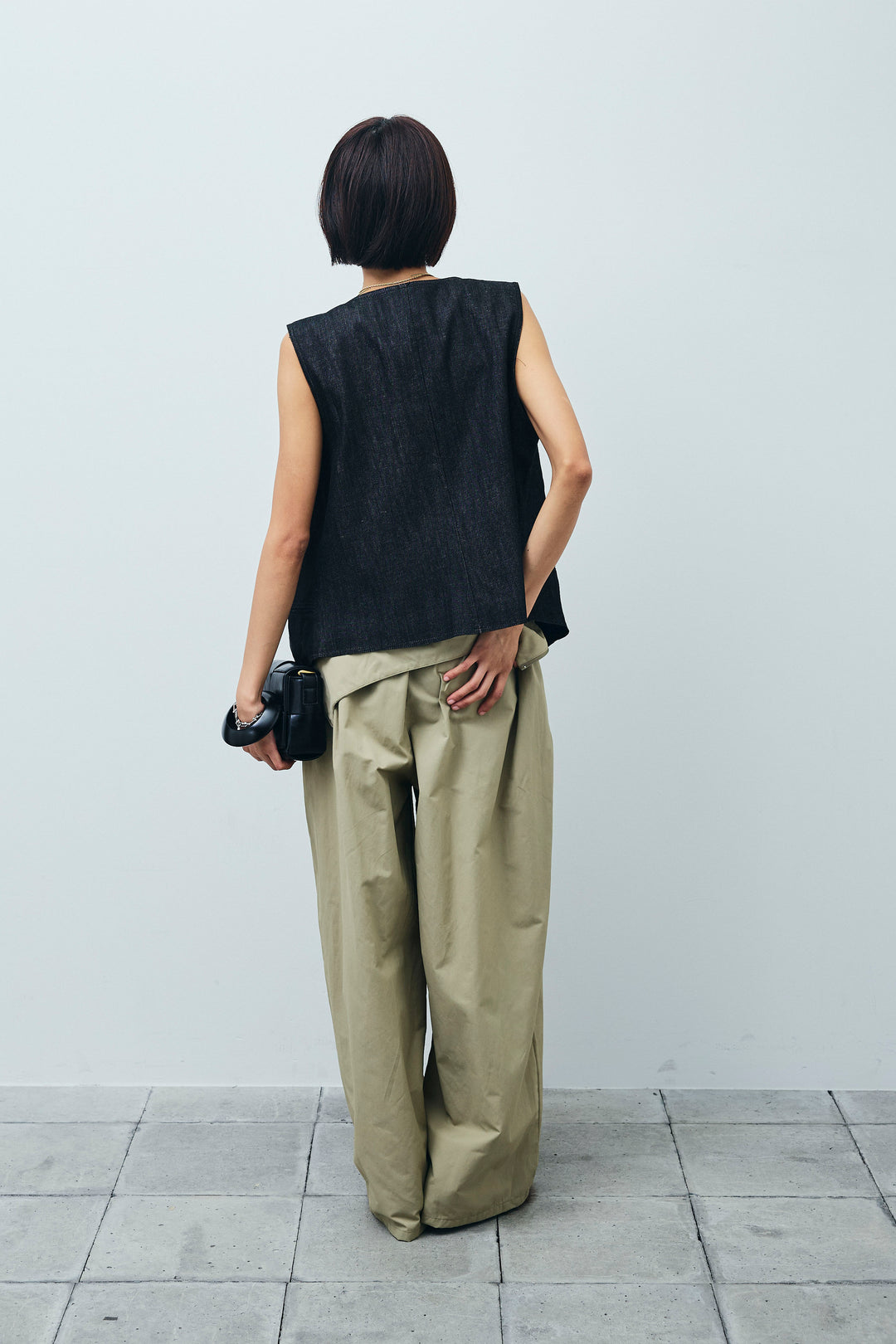 [予約/SET]アシメボタンデニムベスト+合繊ツイルジャンプスーツ(2set)