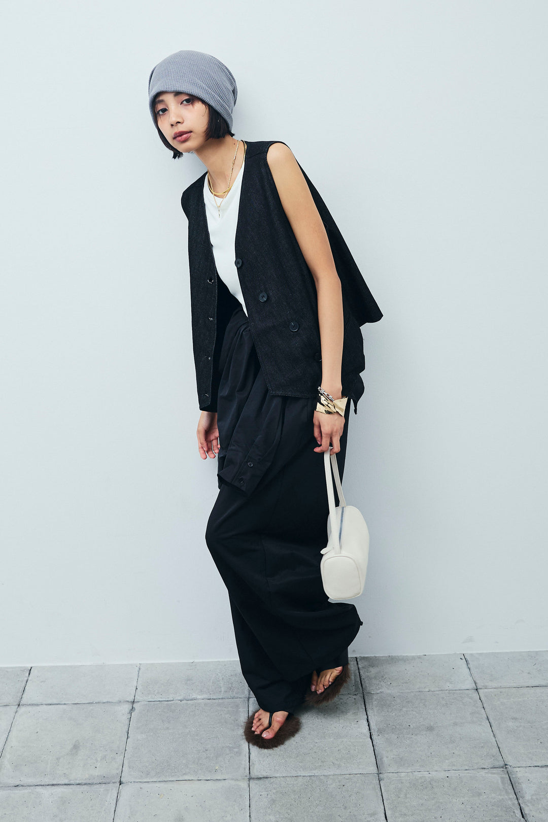 [予約/SET]アシメボタンデニムベスト+テレコリブカップ付きノースリーブ トップス+合繊ツイルジャンプスーツ(3set)