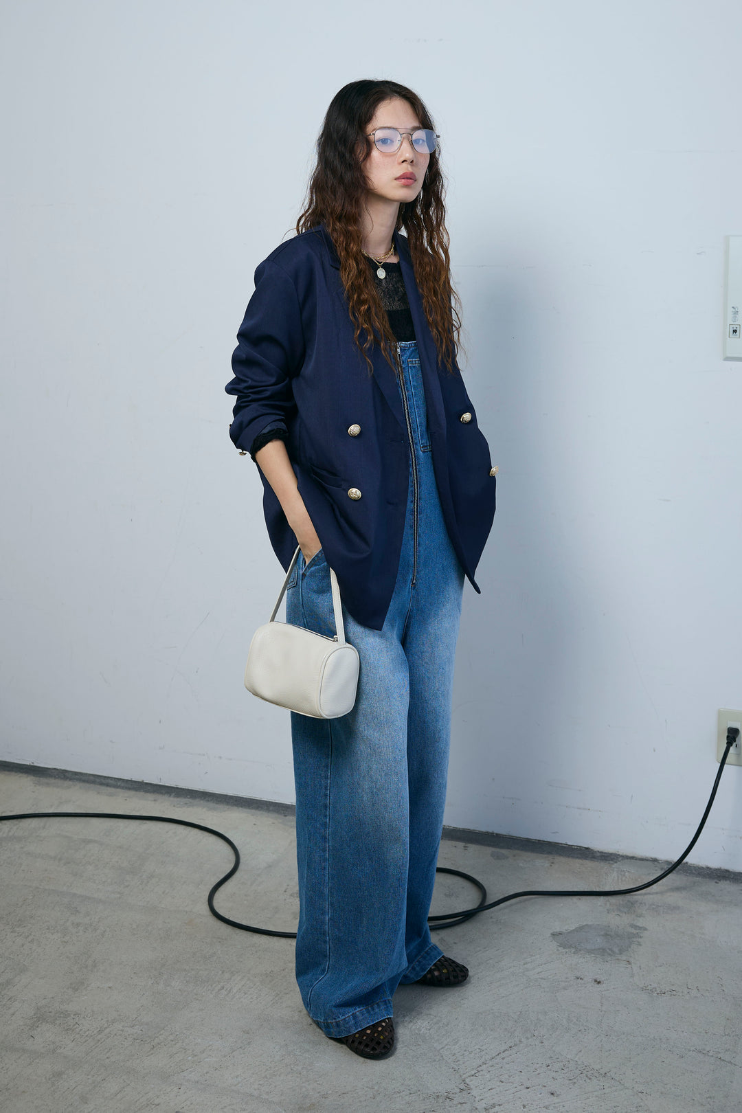 [予約/SET]TRツイルダブルテーラードジャケット+シアーレーストップス+フロントジップストラップデザインデニムサロペット(3set)