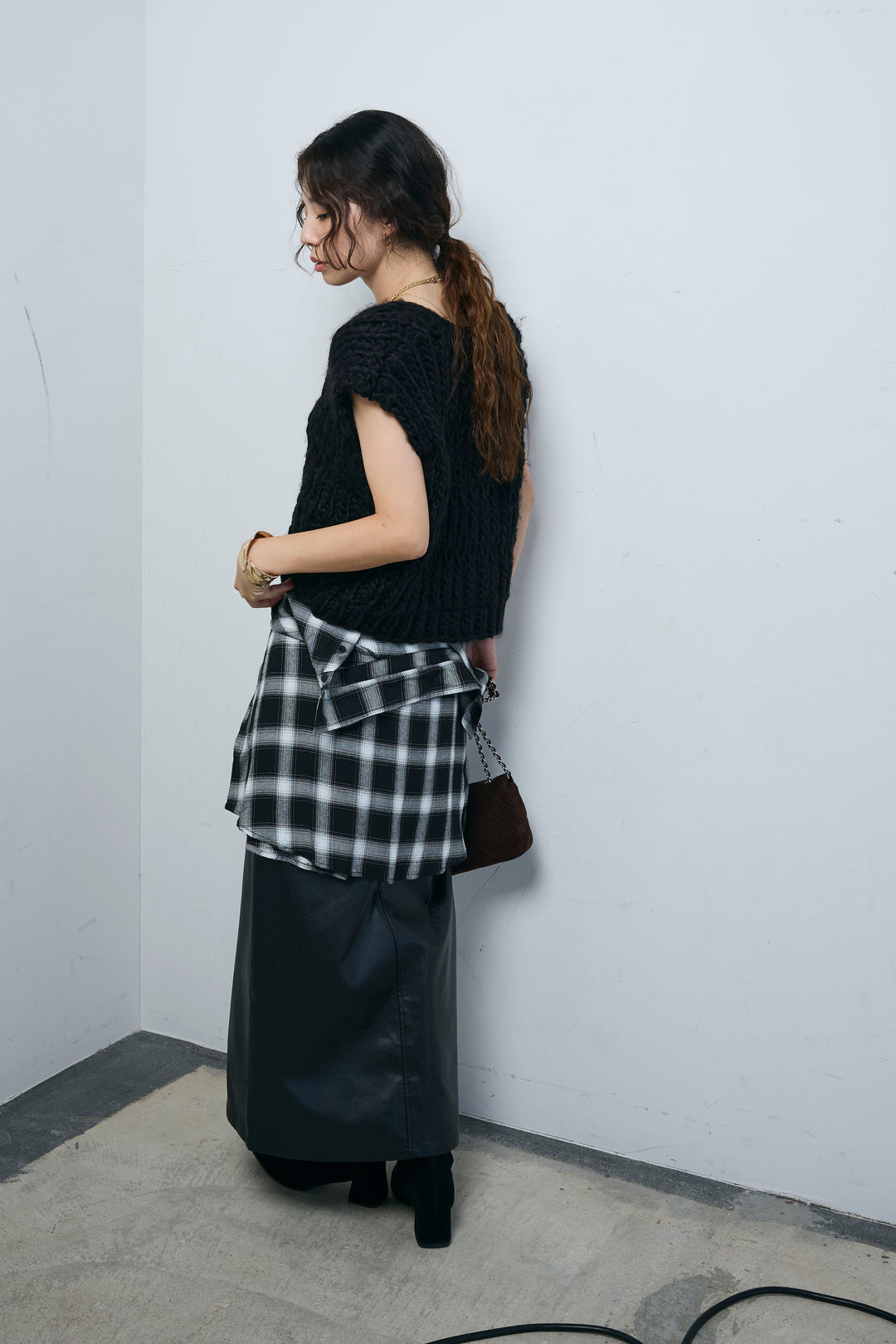 [予約/SET]ハンドニットロービングベスト+エコレザーバックスリットペンシルスカート(2set)