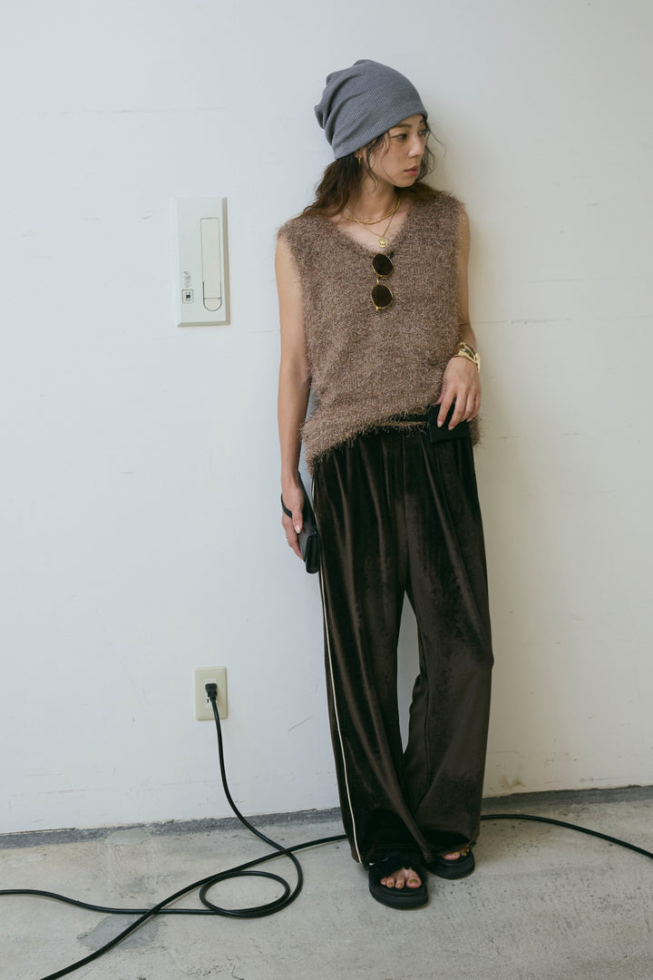 [予約/SET]ダンスフェザーベスト+ベロアサイドラインパンツ(2set)