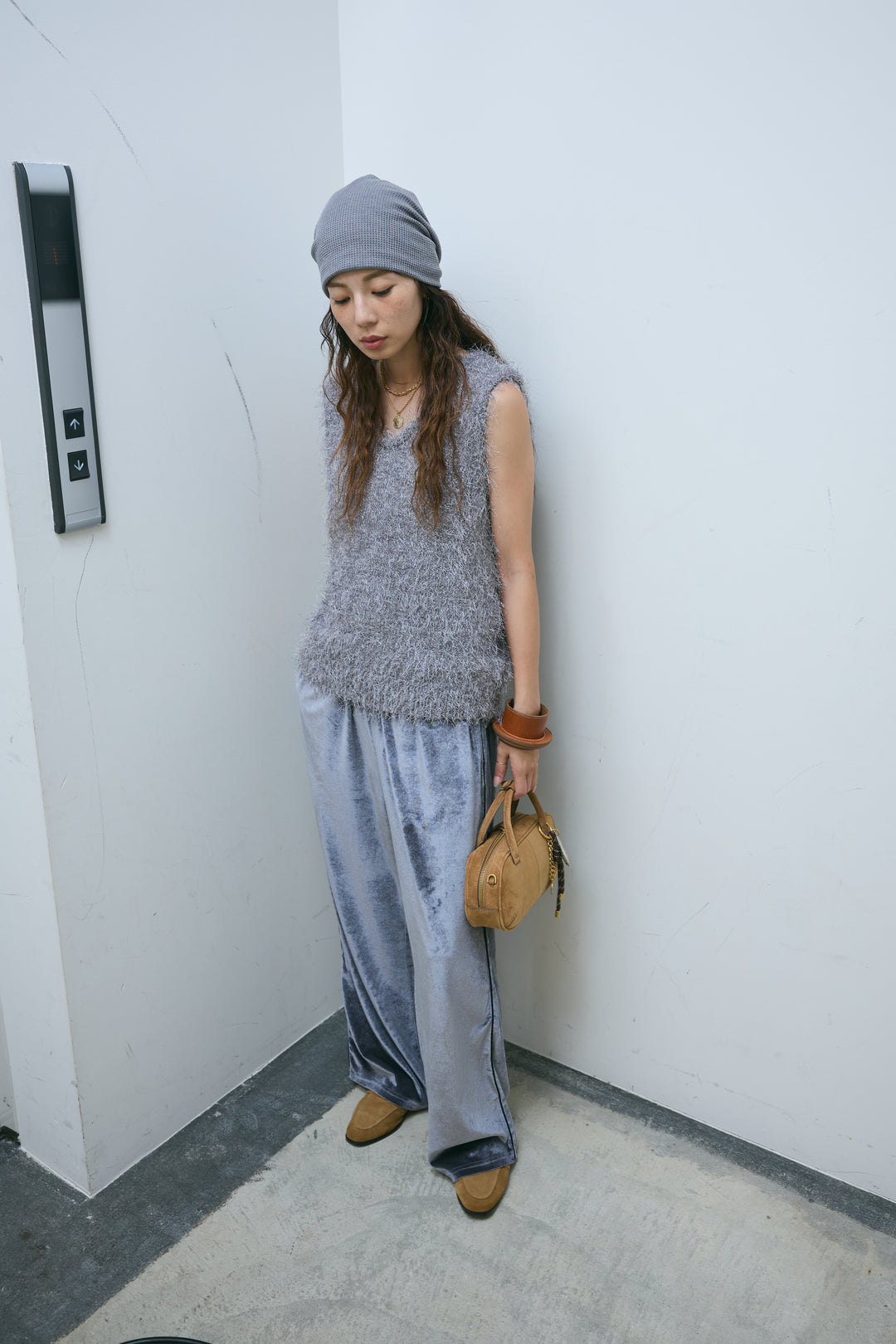 [予約/SET]ダンスフェザーベスト+ベロアサイドラインパンツ(2set)