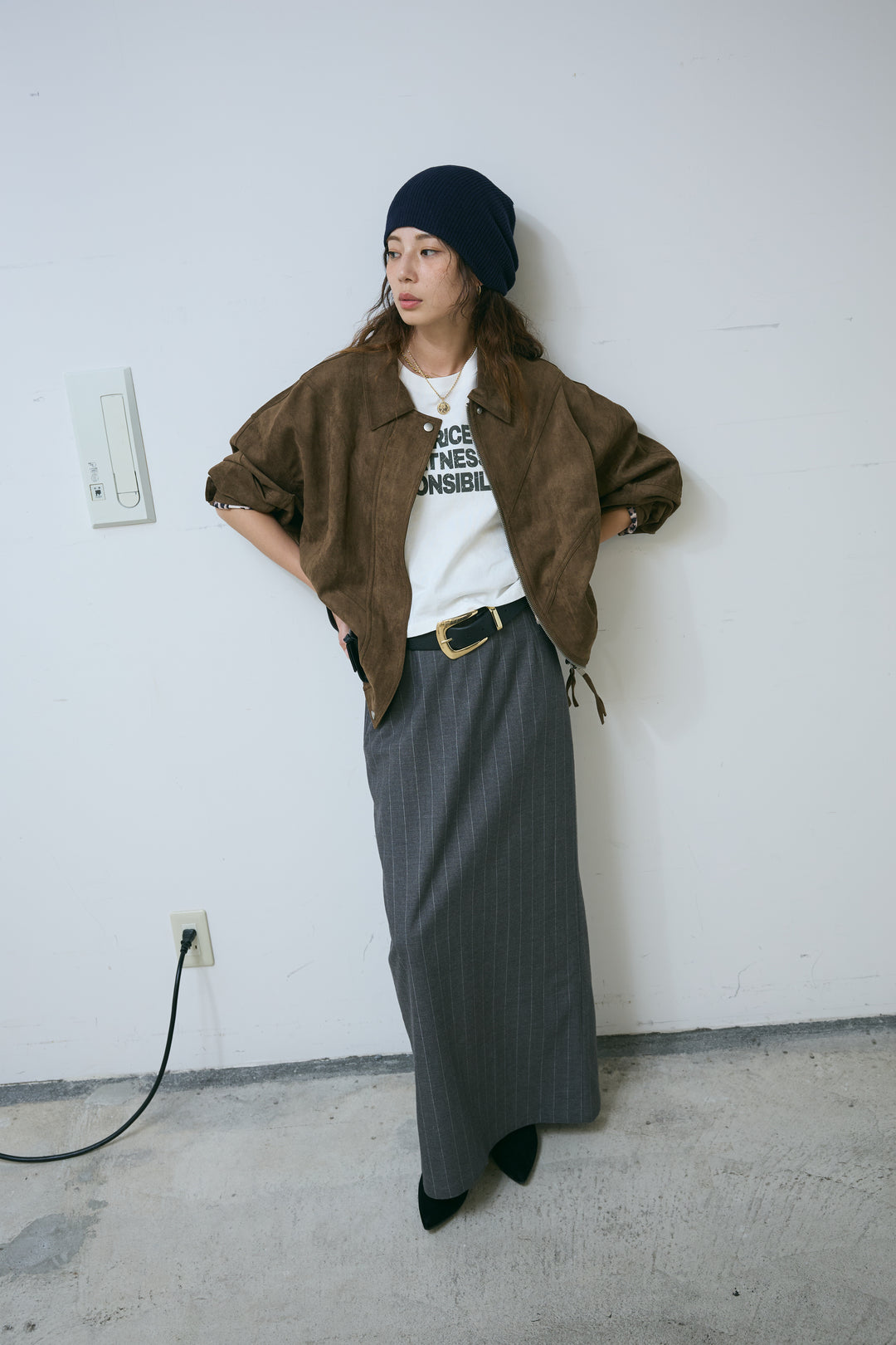 [予約/SET]フェイクスウェードブルゾン+ピグメントロゴショート丈T+アソートストライプバックスリットスカート(3set)