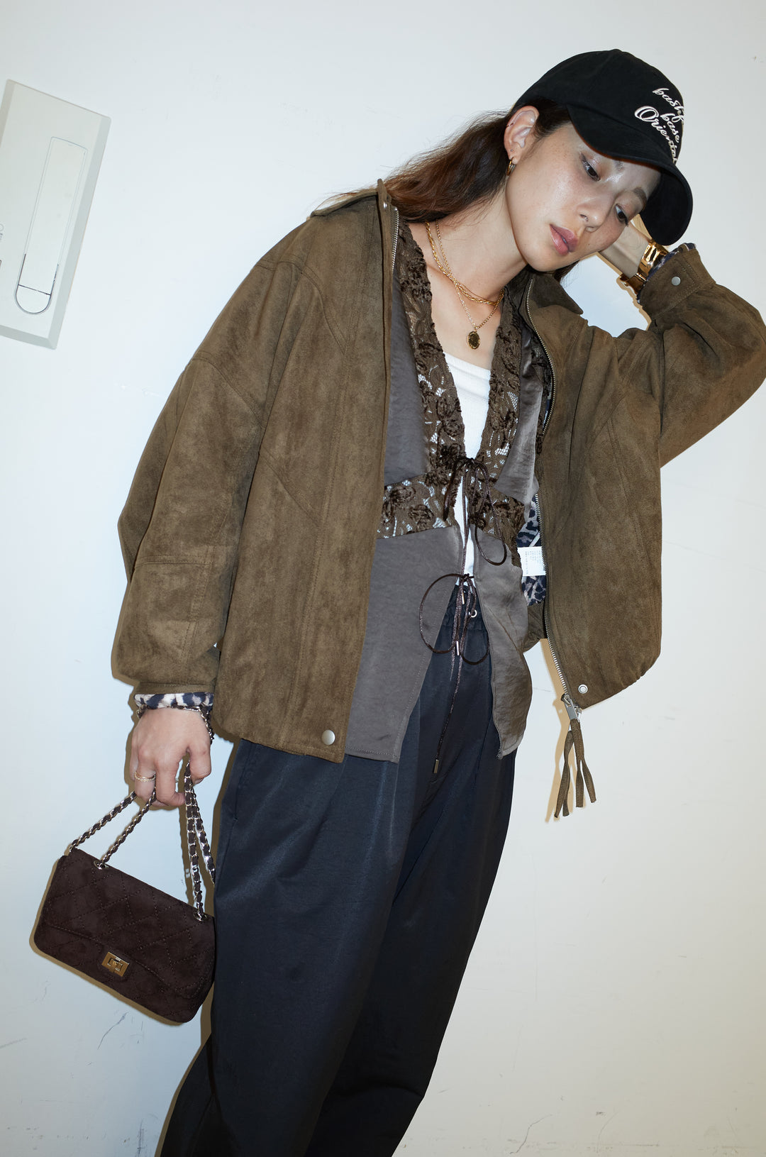 [予約/SET]フェイクスウェードブルゾン+ベロアレースサテンブラウス+裾ドロストナイロンパンツ(3set)