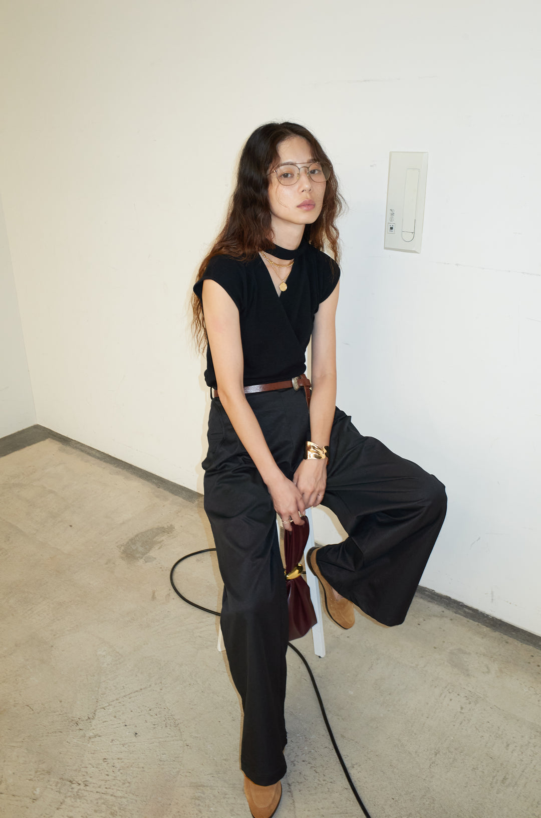 [予約/SET]タイつきVネックニットPO+サイドポケットカーブフォルムパンツ(2set)