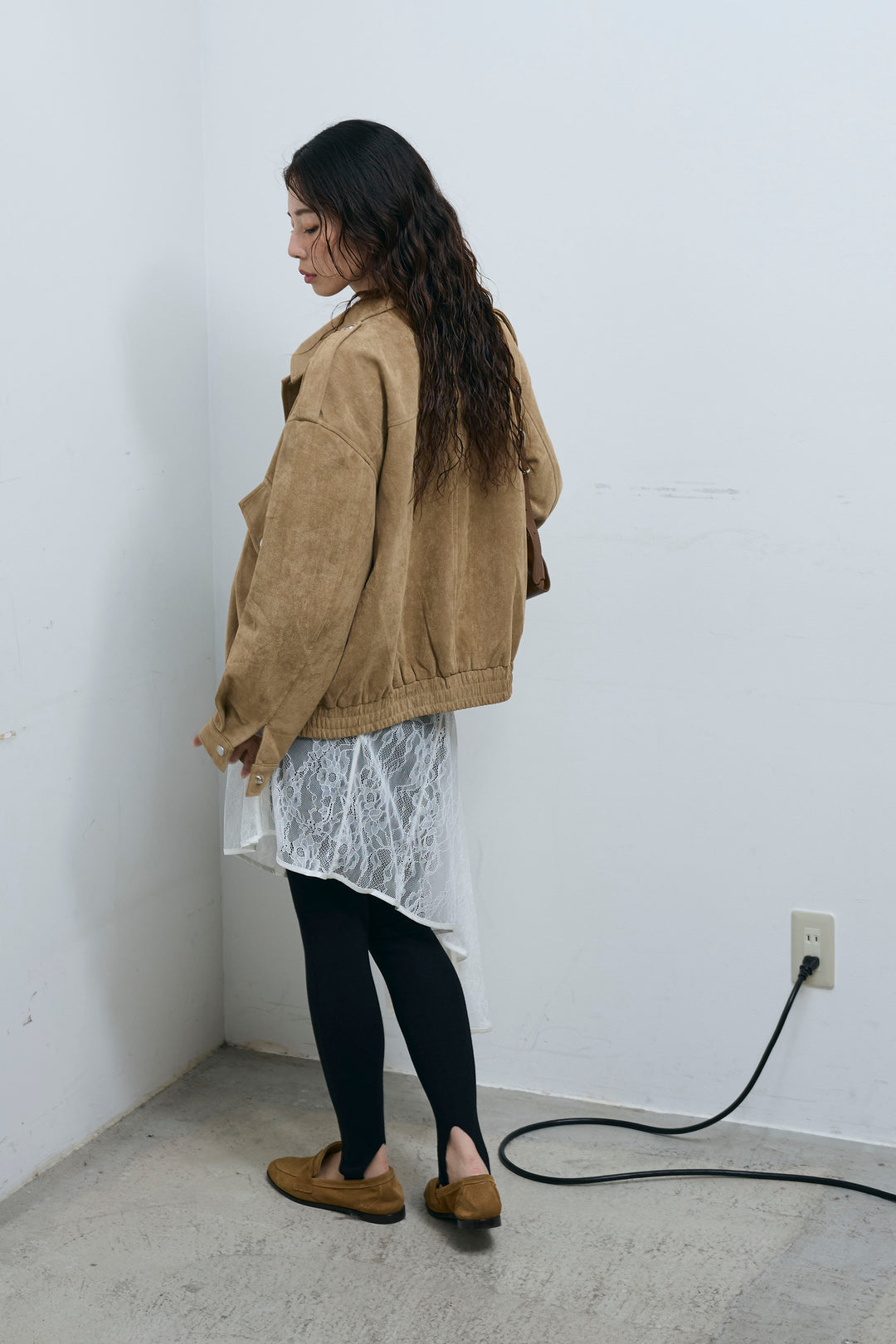 [予約/SET]エポーレット付きスウェードライクブルゾン+シアーヘンリーネックロンT+ニットトレンカ(3set)