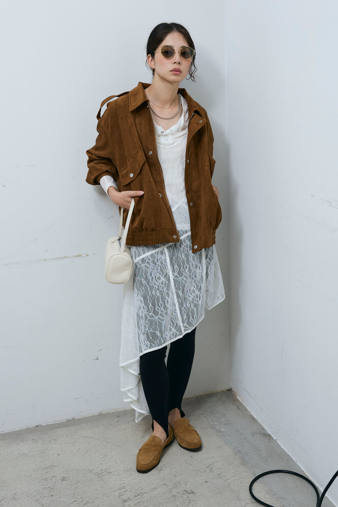 [予約/SET]エポーレット付きスウェードライクブルゾン+シアーヘンリーネックロンT+ニットトレンカ(3set)