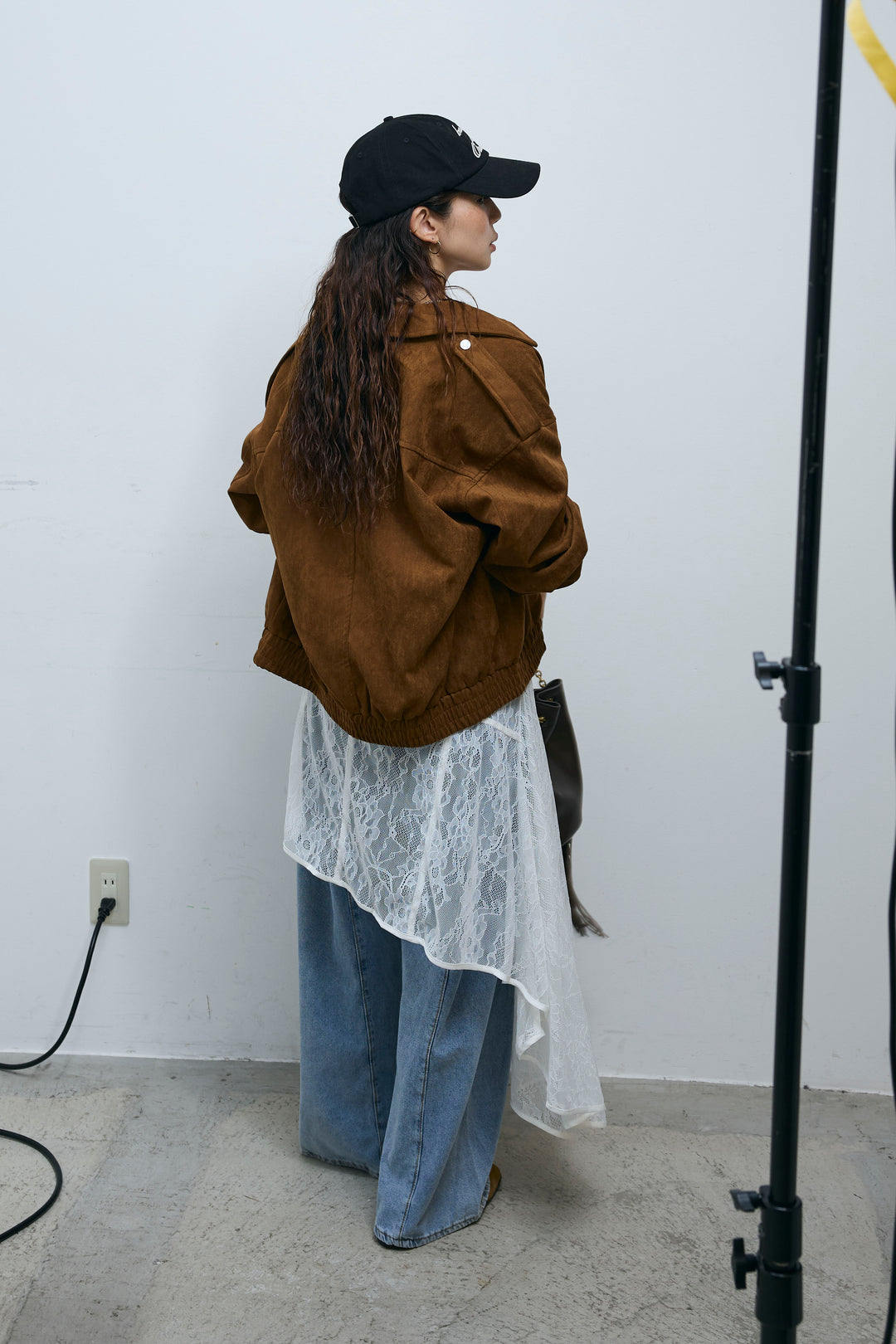 [予約/SET]エポーレット付きスウェードライクブルゾン+シアーヘンリーネックロンT(2set)