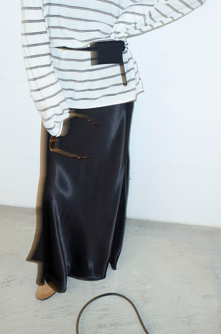 [予約/SET]シアールーズボーダーニット+サテンナロースカート(2set)