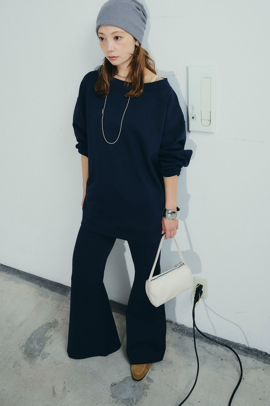 [予約/SET]オーバーサイズオフショルスウェット+美脚フレアスウェットパンツ(2set)