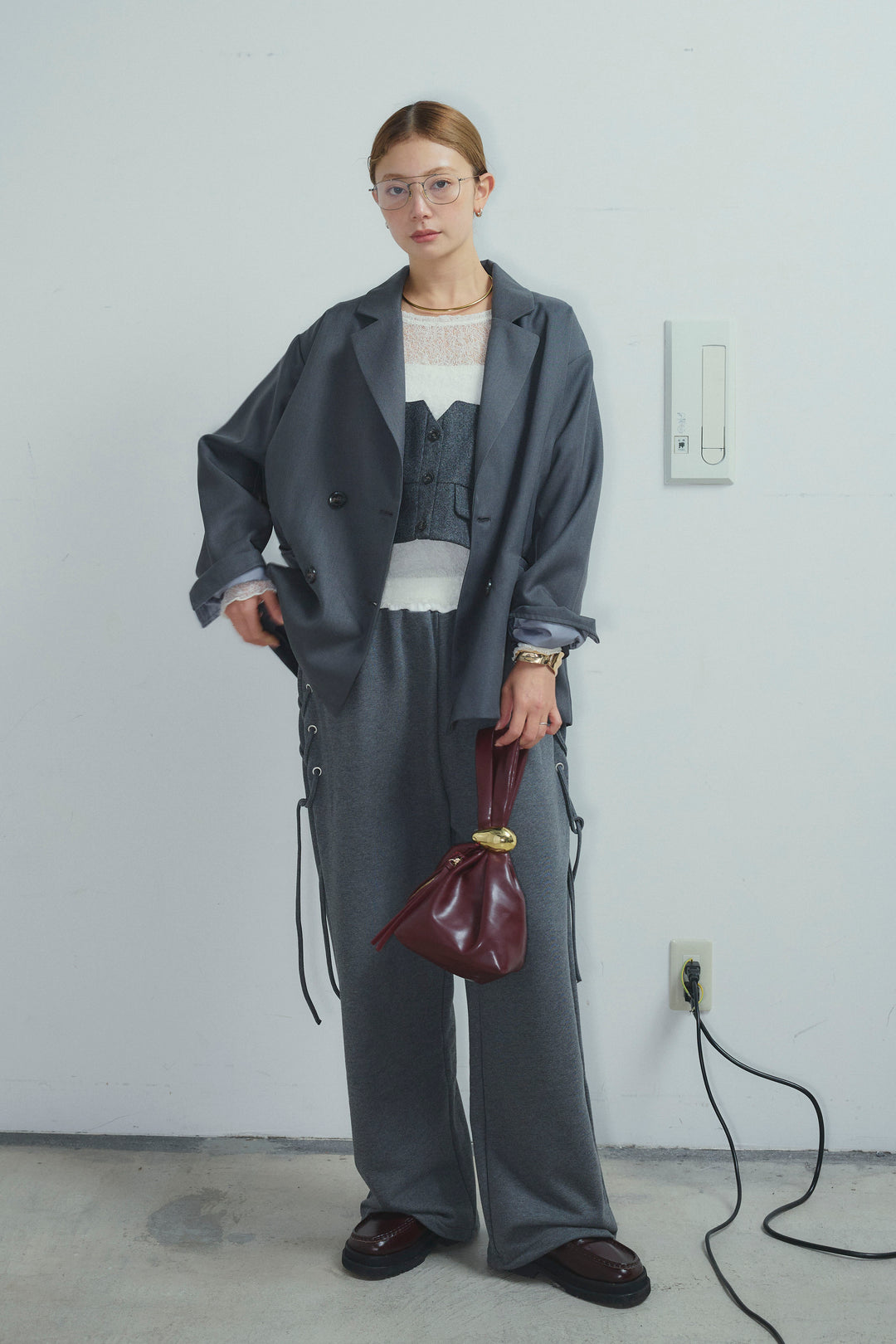 [予約/SET]ヘザーツイルダブルジャケット+シアーレーストップス+フェイクウールビスチェ+サイドレースアップスウェットパンツ(4set)