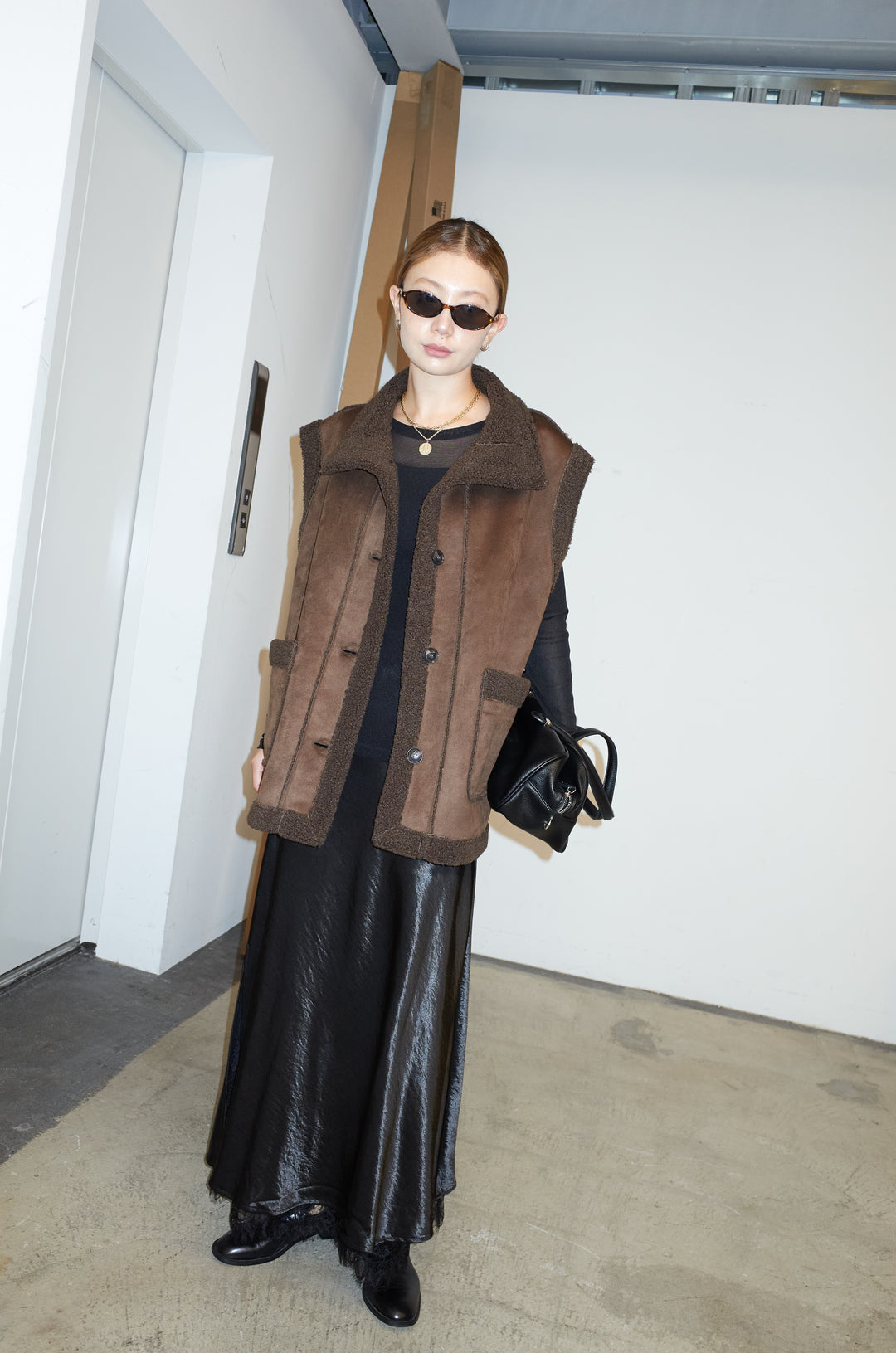 [予約/SET]ボアベスト+裾レースサテンスカート(2set)