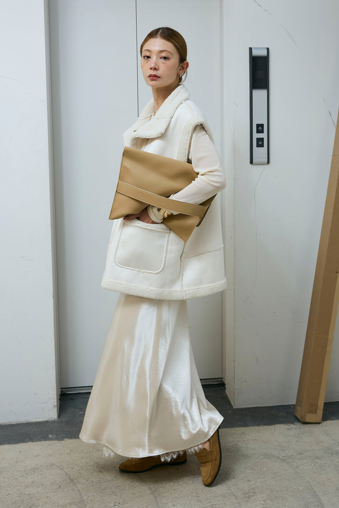 [予約/SET]ボアベスト+裾レースサテンスカート(2set)