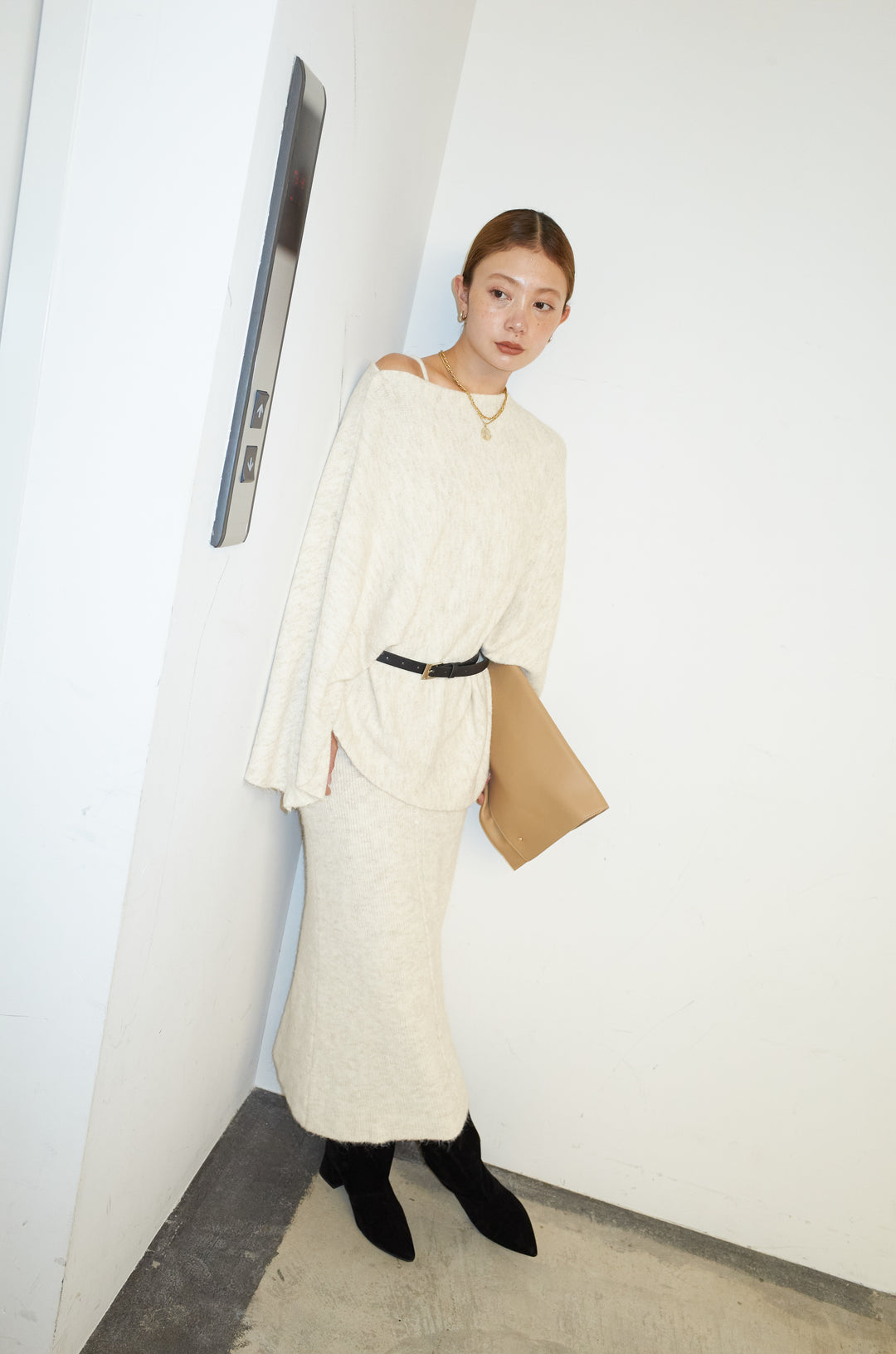 [予約/SET]ポンチョレイヤードニットアップ