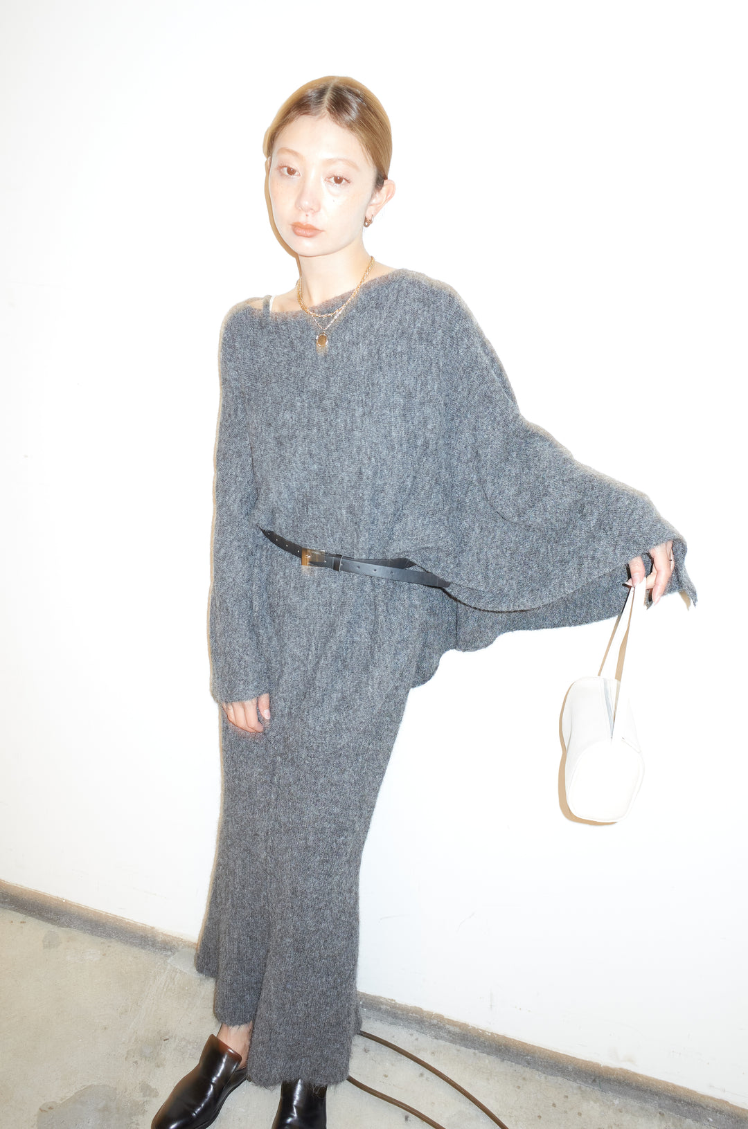 [予約/SET]ポンチョレイヤードニットアップ