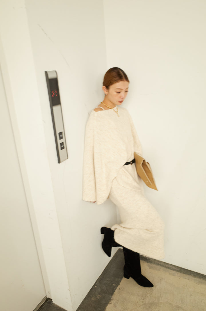 [予約/SET]ポンチョレイヤードニットアップ