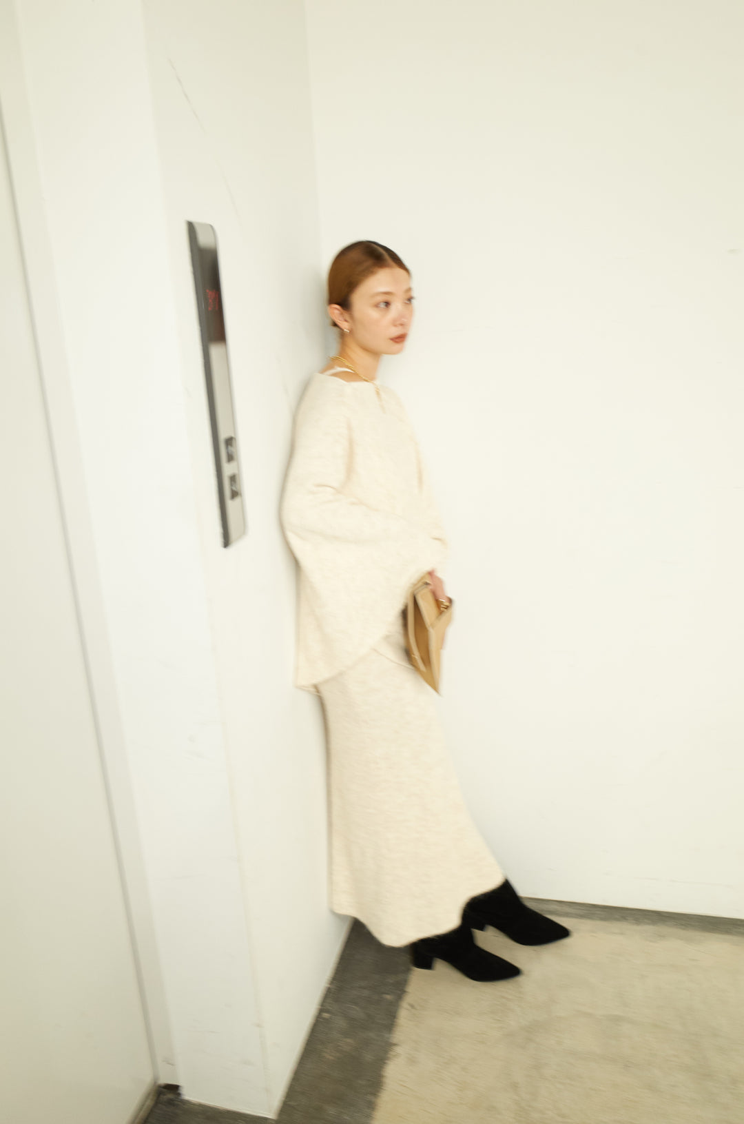 [予約/SET]ポンチョレイヤードニットアップ