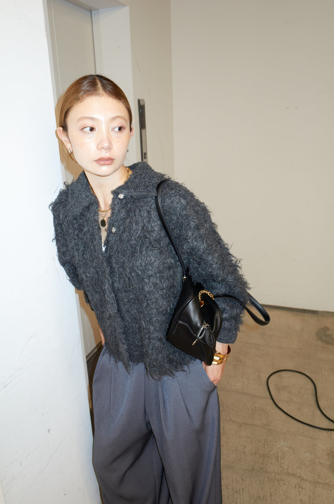 [予約/SET]ミックスシャギー襟付きカーデ+タックラップワイドPT(2set)