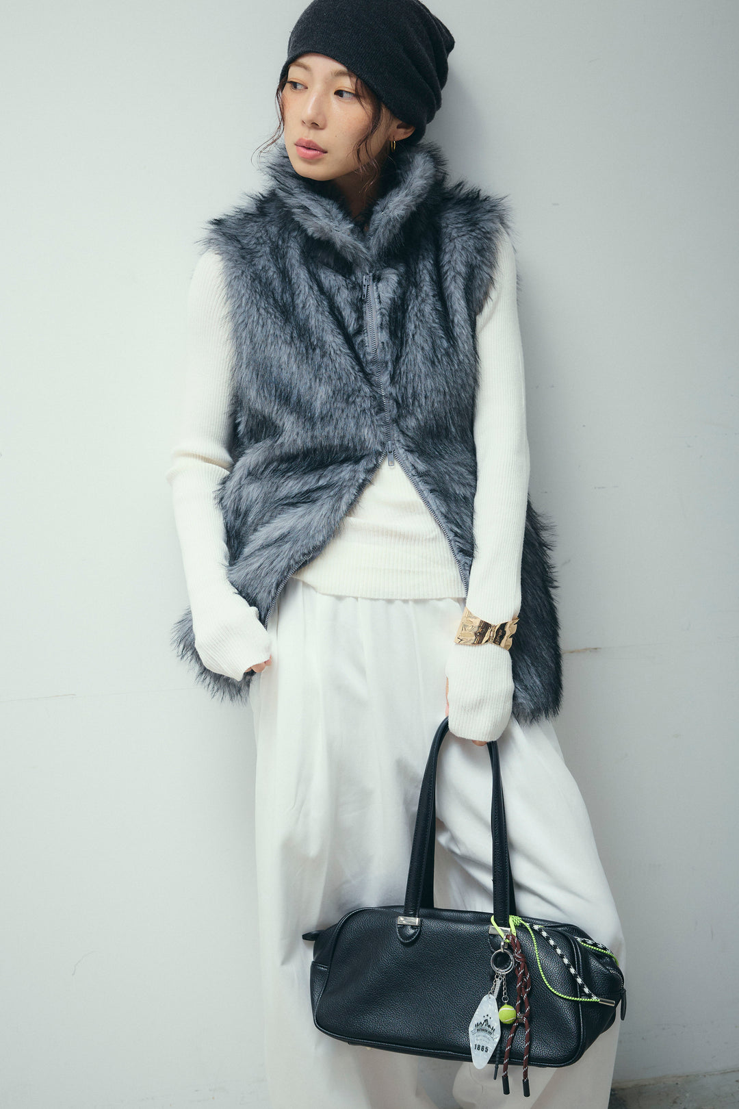 [予約/SET]エコファースタンドジレ+オフショルリブニット+バルーンパンツ(3set)