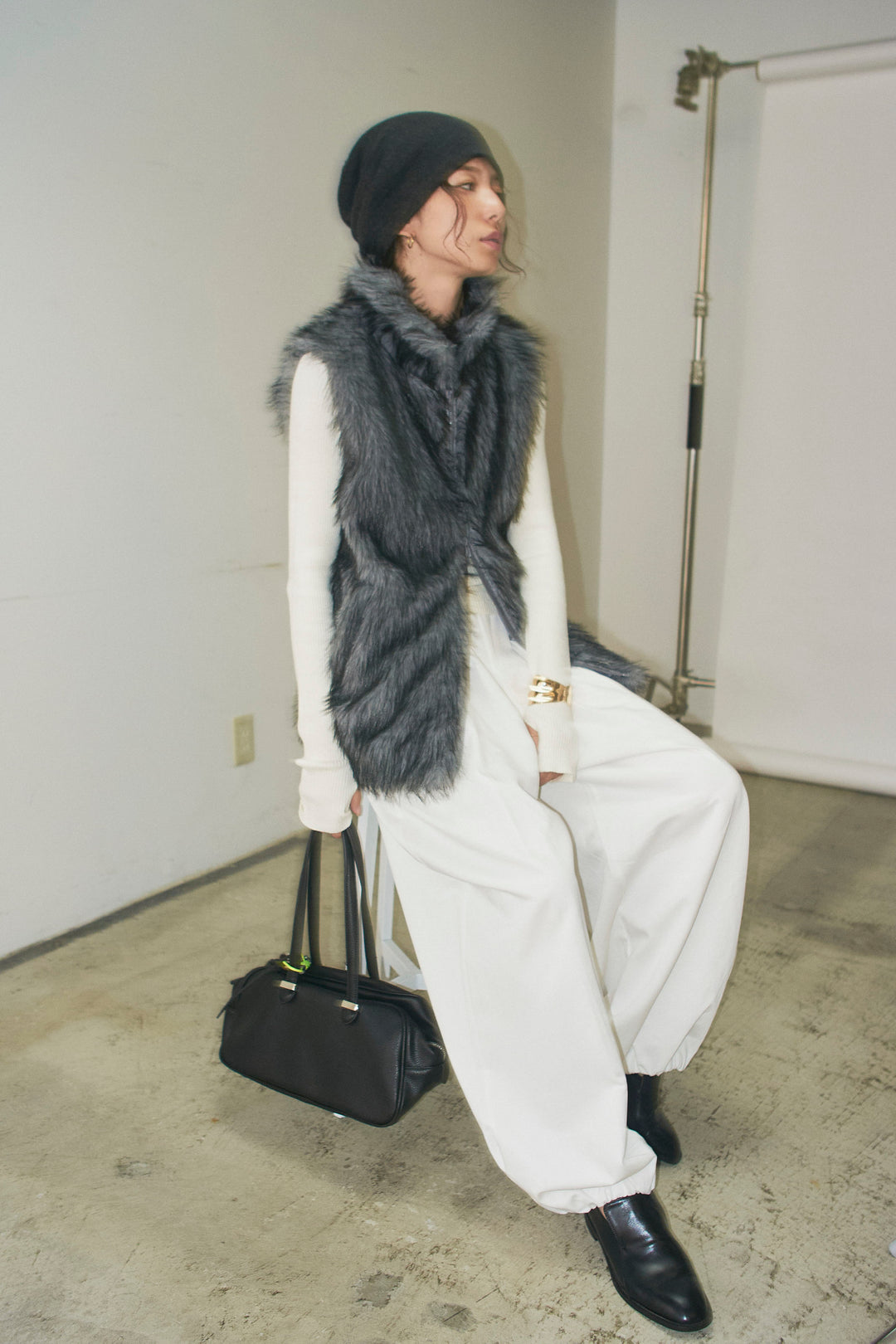 [予約/SET]エコファースタンドジレ+オフショルリブニット(2set)