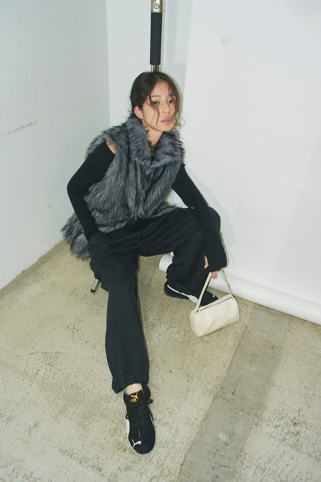 [予約/SET]エコファースタンドジレ+オフショルリブニット+バルーンパンツ(3set)