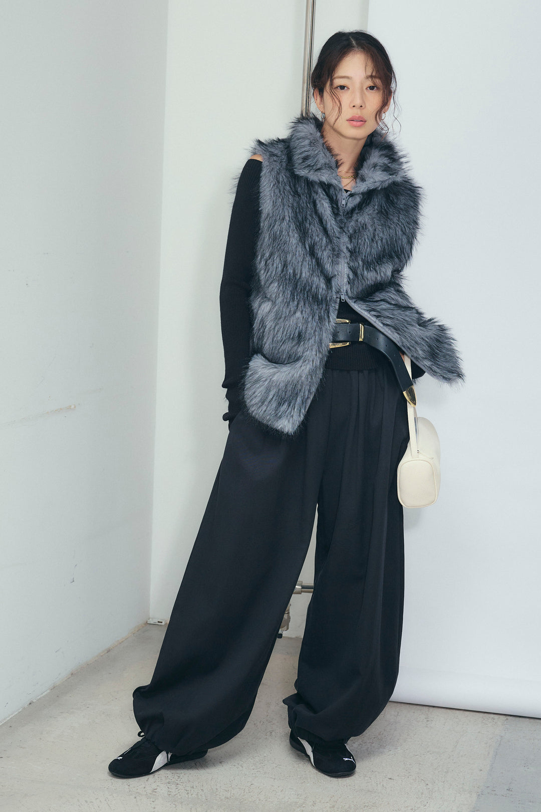 [予約/SET]エコファースタンドジレ+オフショルリブニット(2set)