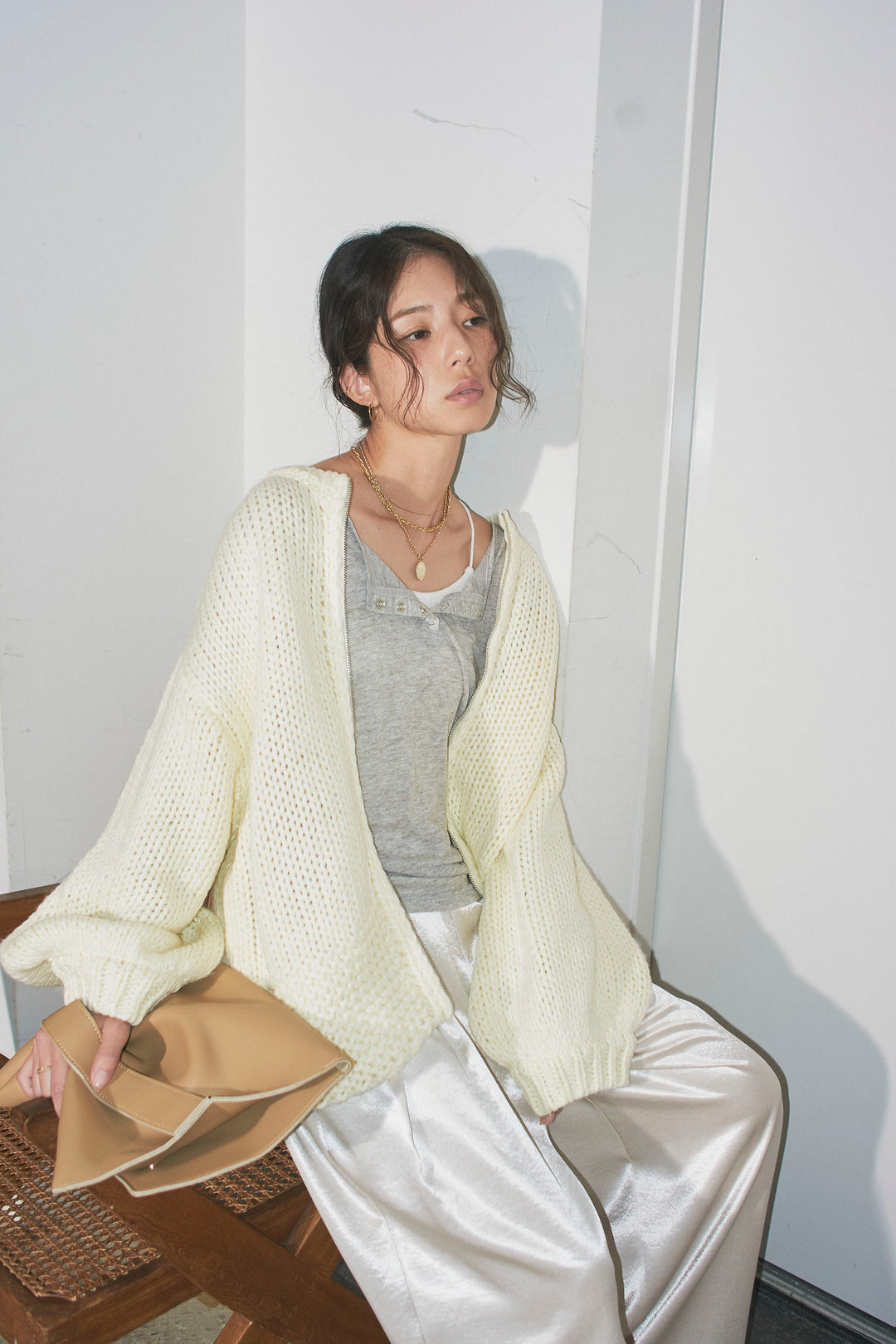 [予約/SET]ロービングケーブルオーバーサイズジップPO+シアーヘンリーネックロンT+サテンタックワイドパンツ(3set)