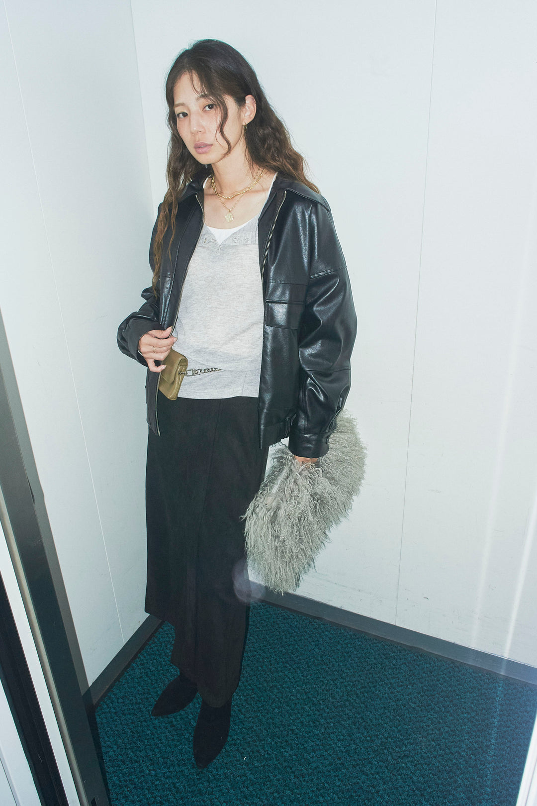 [予約/SET]エコレザー襟付きブルゾン+フェイクスエードラップ風Iラインスカート(2set)