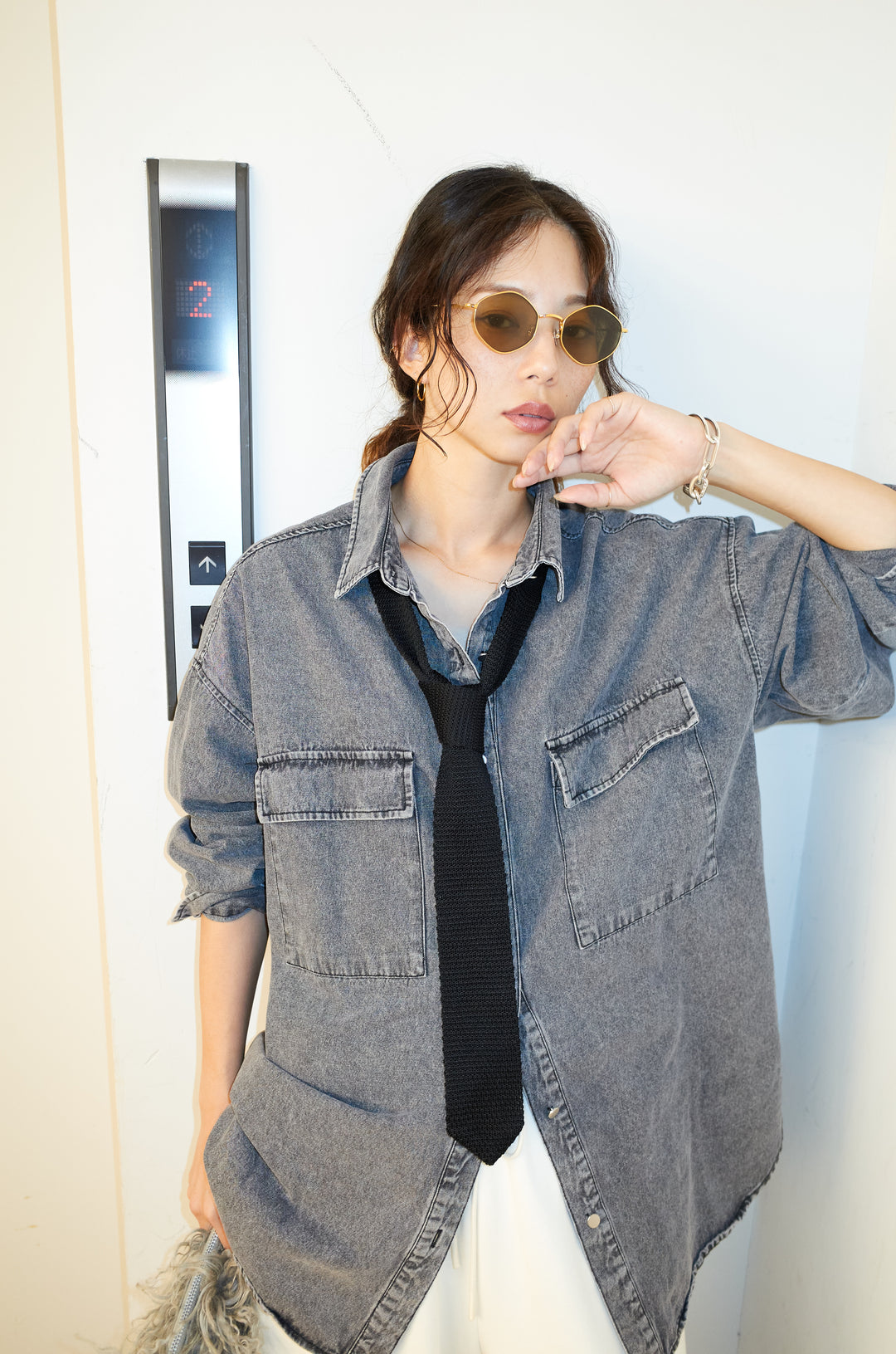 [予約/SET]オーバーサイズデニムシャツ+エフォートレススウェットパンツ(2set)