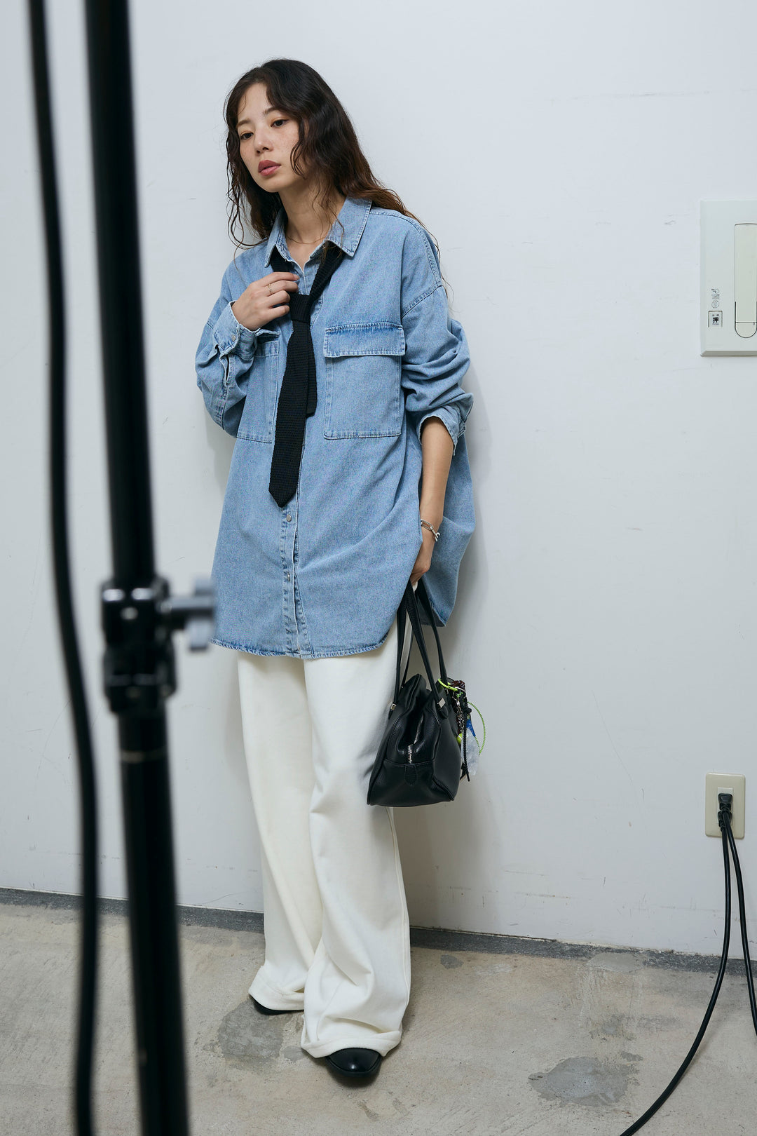 [予約/SET]オーバーサイズデニムシャツ+エフォートレススウェットパンツ(2set)