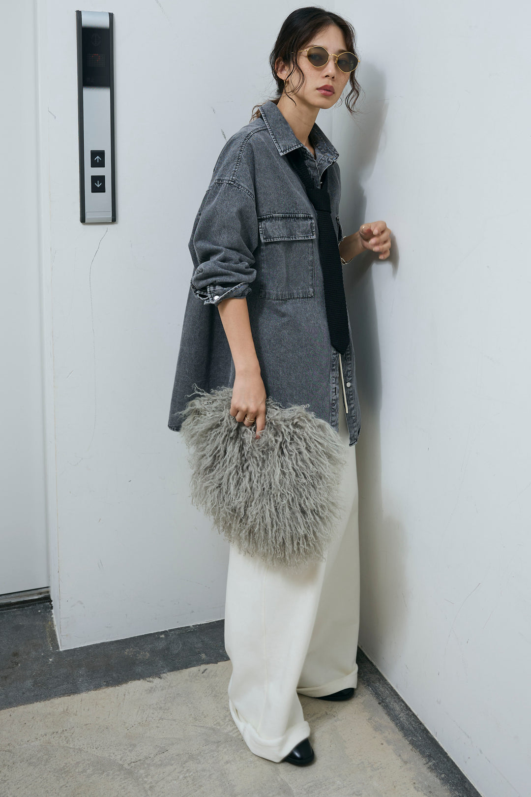 [予約/SET]オーバーサイズデニムシャツ+エフォートレススウェットパンツ(2set)