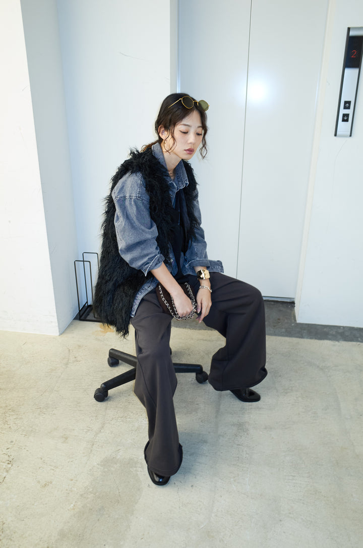 [予約/SET]フェイクシャギーファーベスト+オーバーサイズデニムシャツ+エフォートレススウェットパンツ(3set)