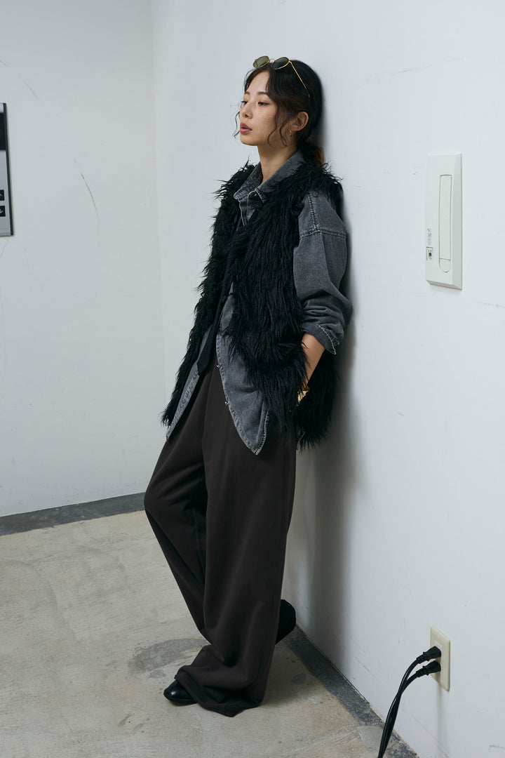 [予約/SET]フェイクシャギーファーベスト+オーバーサイズデニムシャツ+エフォートレススウェットパンツ(3set)