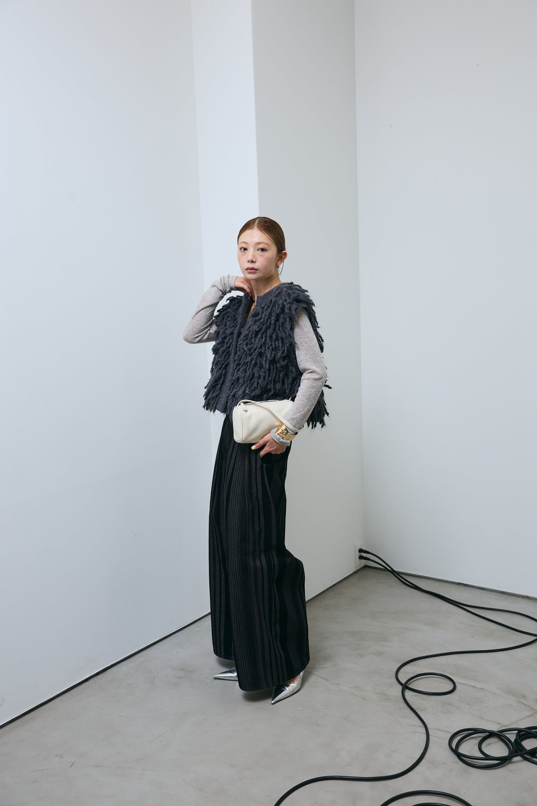 [予約/SET]フリンジニットベスト+シアーヘンリーネックロンT+ベロアストライプ細畝ワイドパンツ(3set)