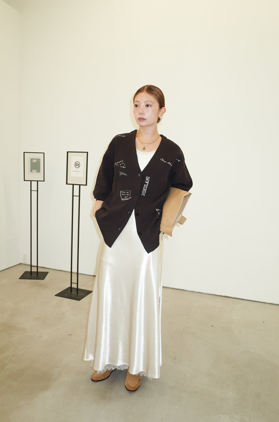 [予約/SET]グラフィティニットカーデ+裾レースサテンスカート(2set)