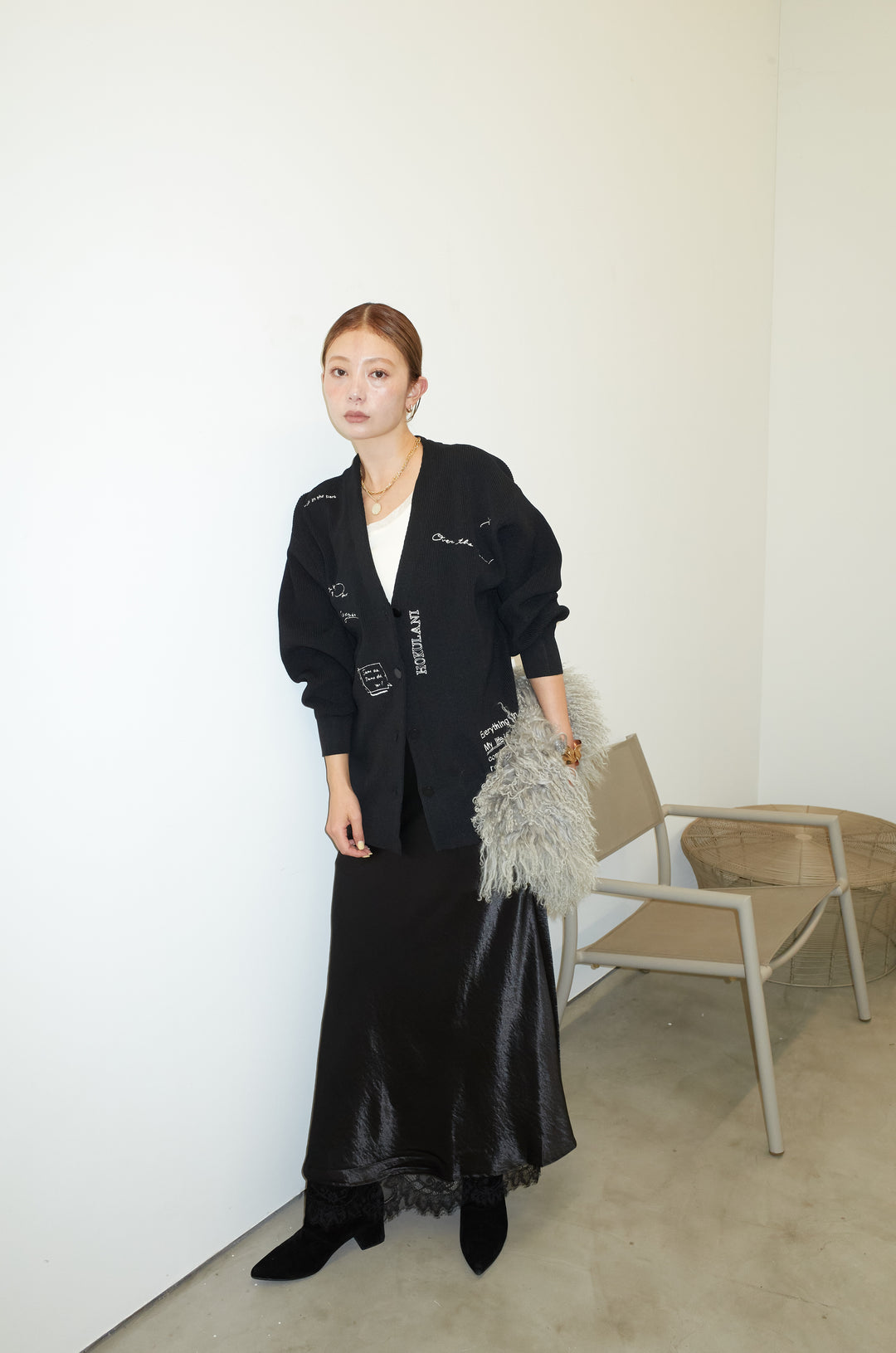 [予約/SET]グラフィティニットカーデ+裾レースサテンスカート(2set)