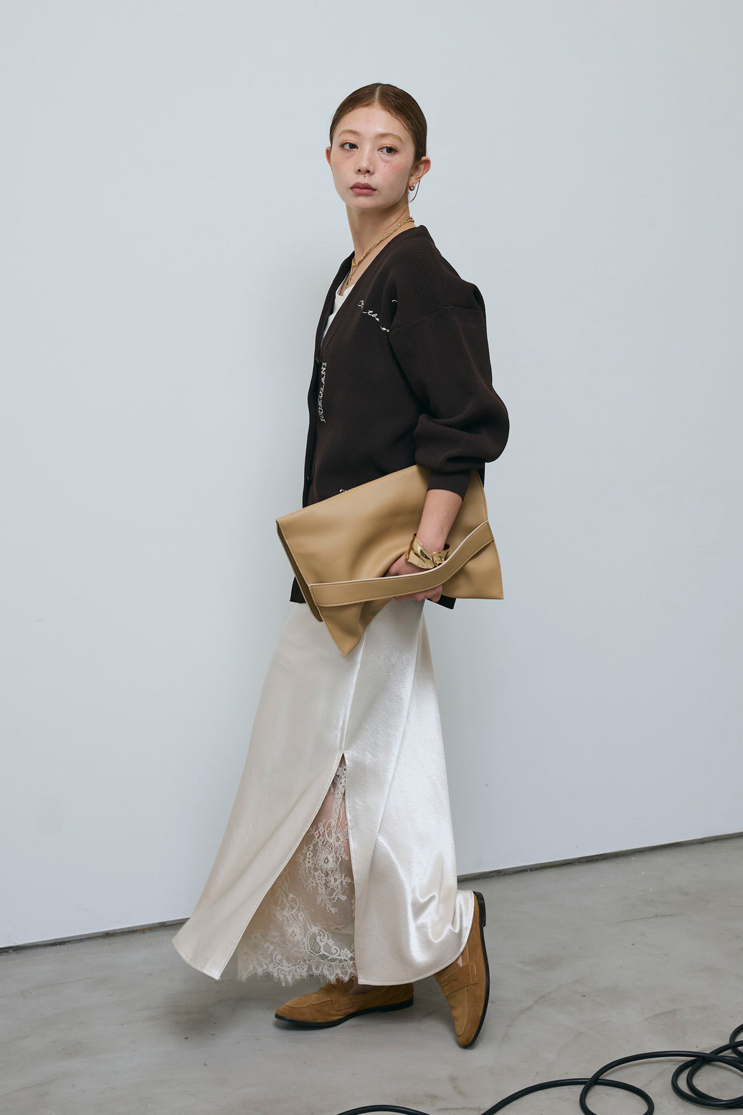 [予約/SET]グラフィティニットカーデ+裾レースサテンスカート(2set)