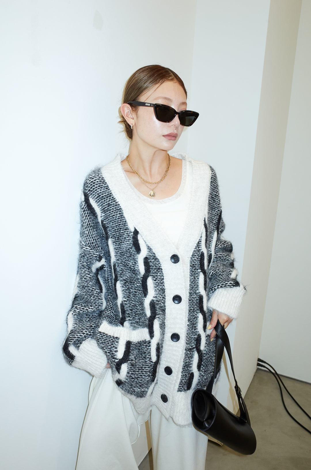 [予約]ロープ柄ボリュームニットカーディガン