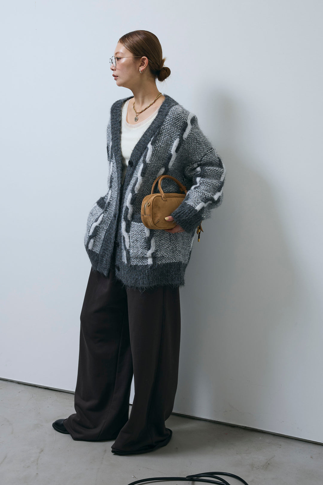 [予約/SET]ロープ柄ボリュームニットカーディガン+エフォートレススウェットパンツ(2set)