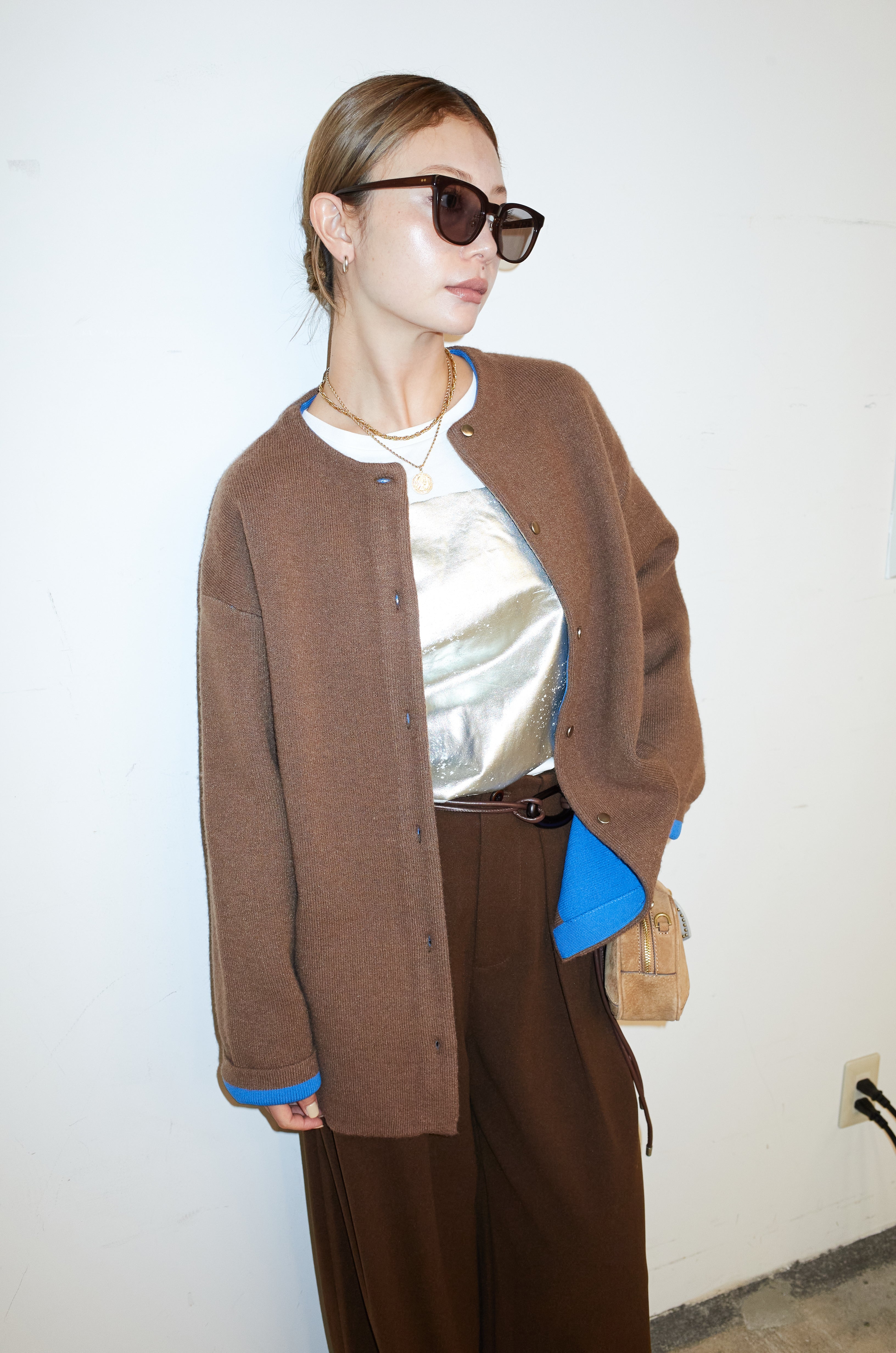 新品タグ付き　Mao made ダブルフェイス　フーデット　ニットコート　羽織り SALE40) (M〜L)ダブル フェイス 内側 メッシュ ニット 折り返し 袖