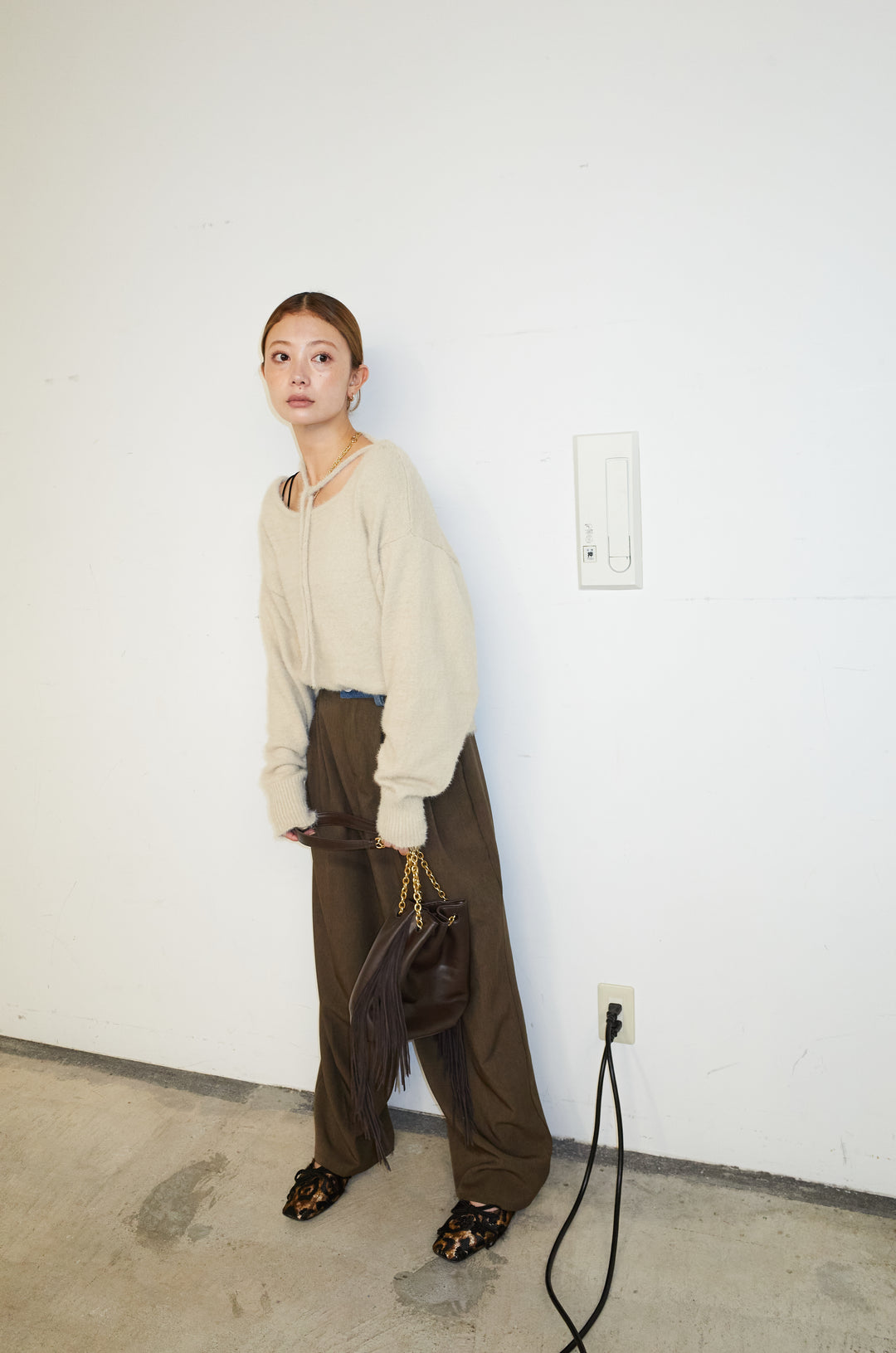 [予約/SET]ループ付きミニフェザーニット+ウエスト配色タックワイドパンツ(2set)